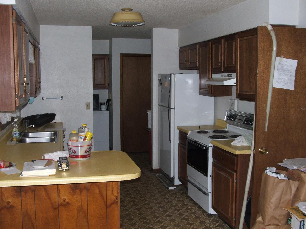 821 Hanson