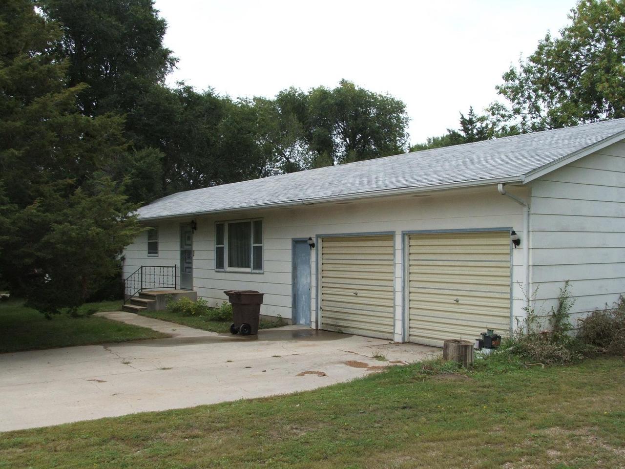 821 Hanson