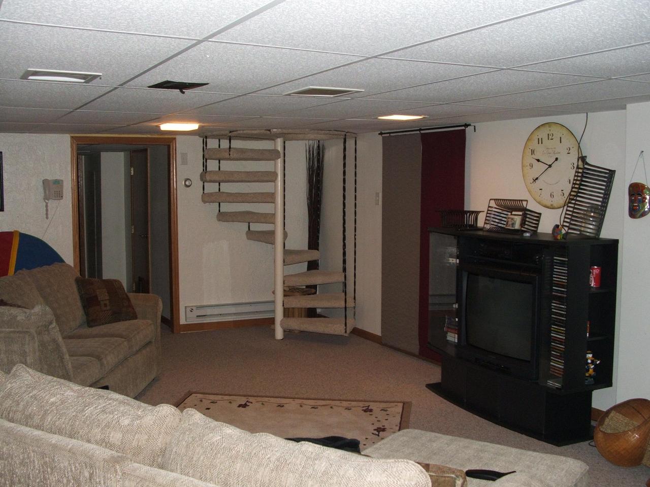 1510 Ridge Lane