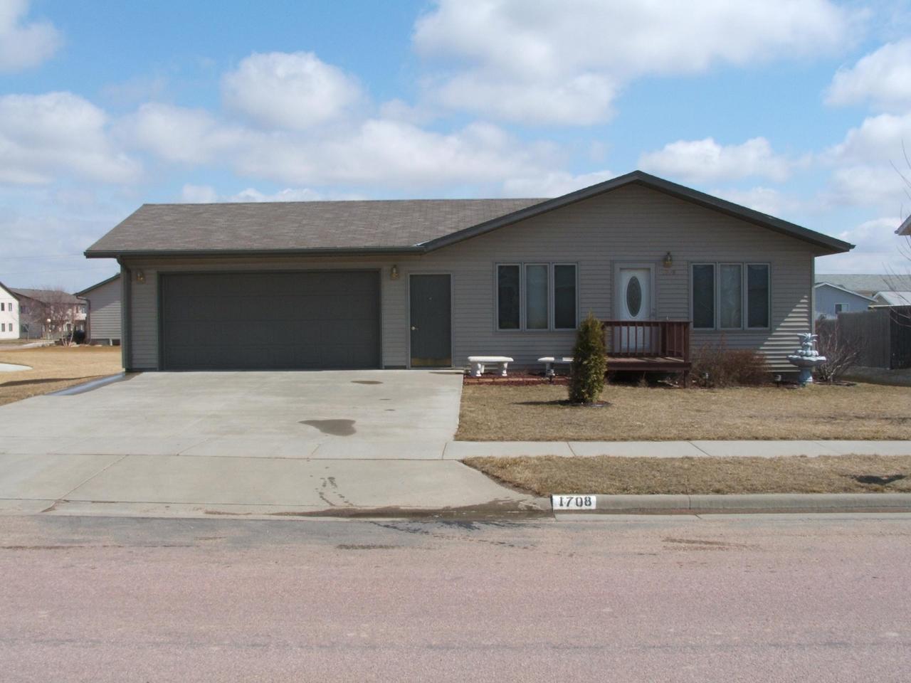 1708 N Minnesota