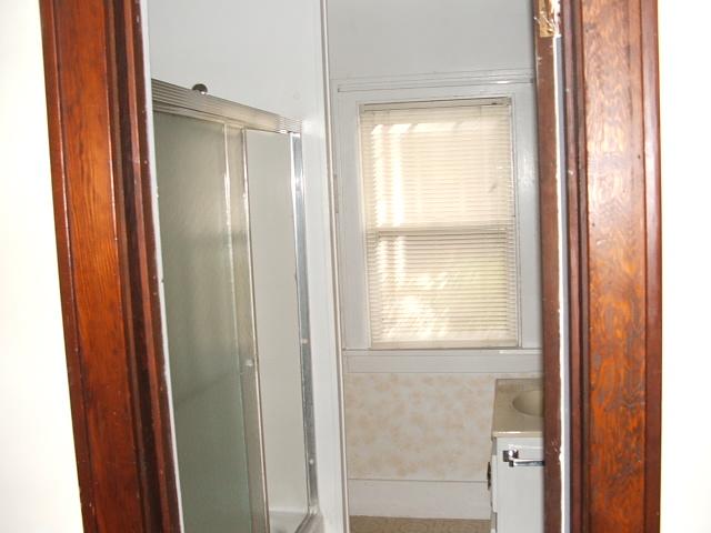914 W 4th