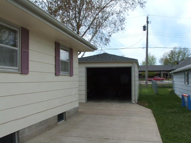 507 Dobson