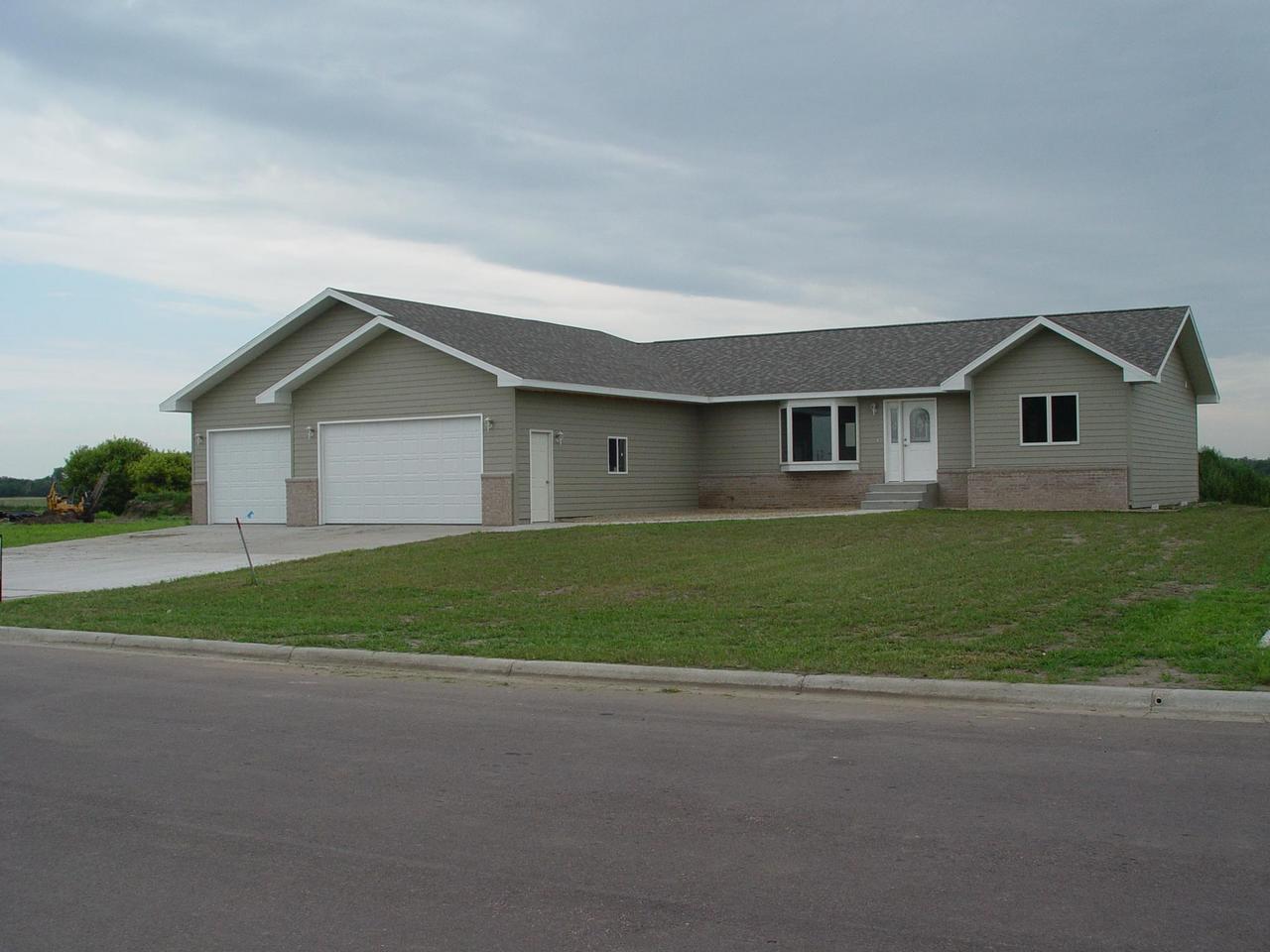 2824 Maui Drive