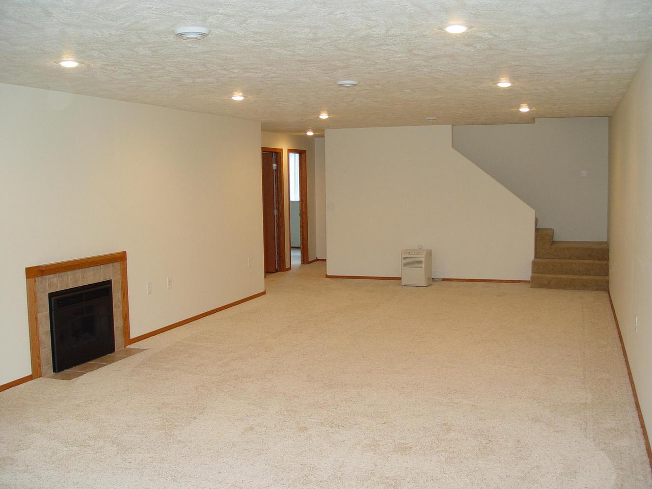 2824 Maui Drive