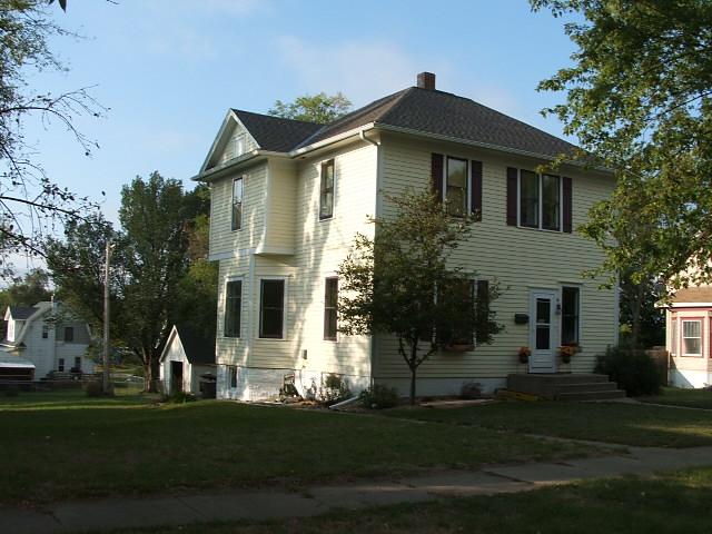 1109 4th