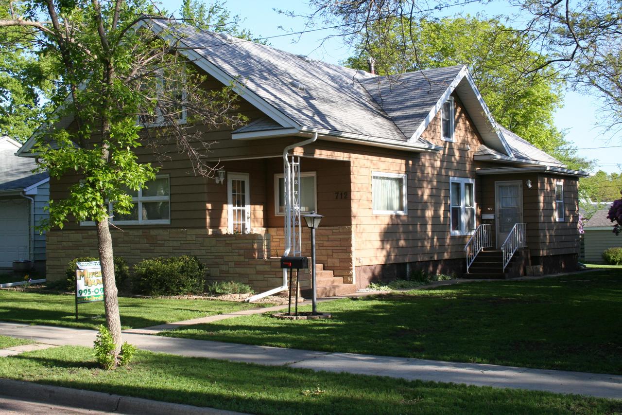 712 Birch