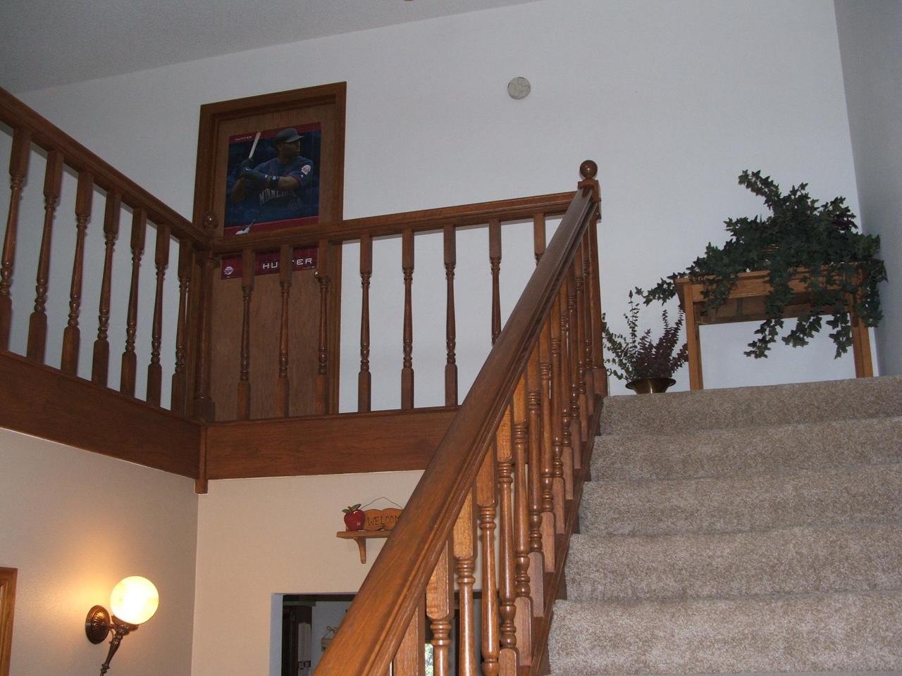 406 E Clarke