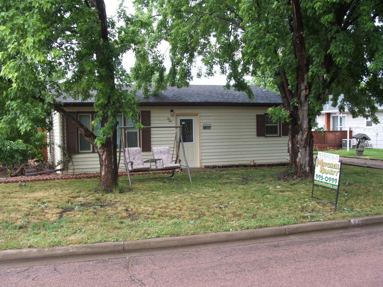 210 Douglas
