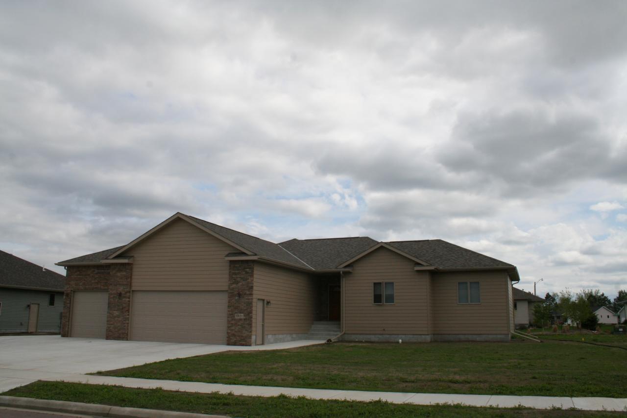 1521 Sawgrass