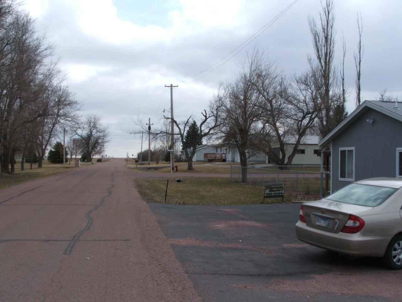 414 S 6th