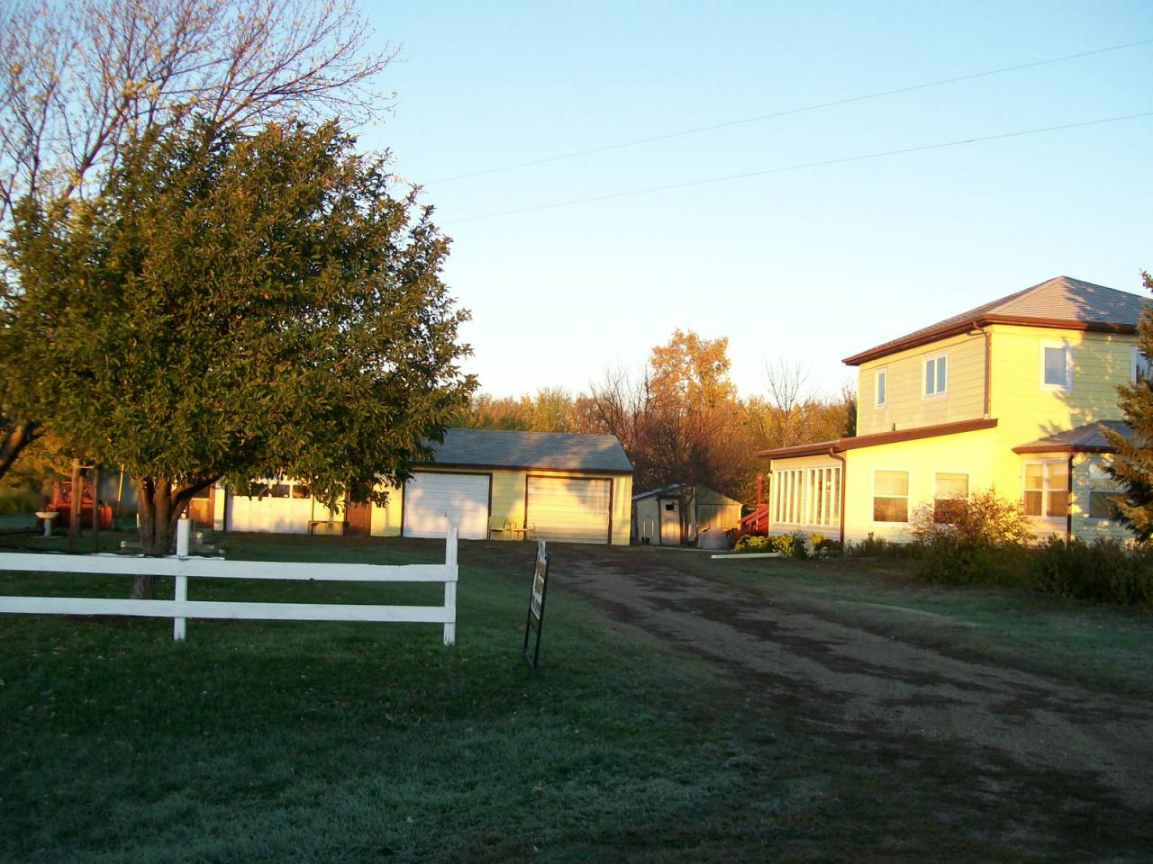 25505 422nd Ave