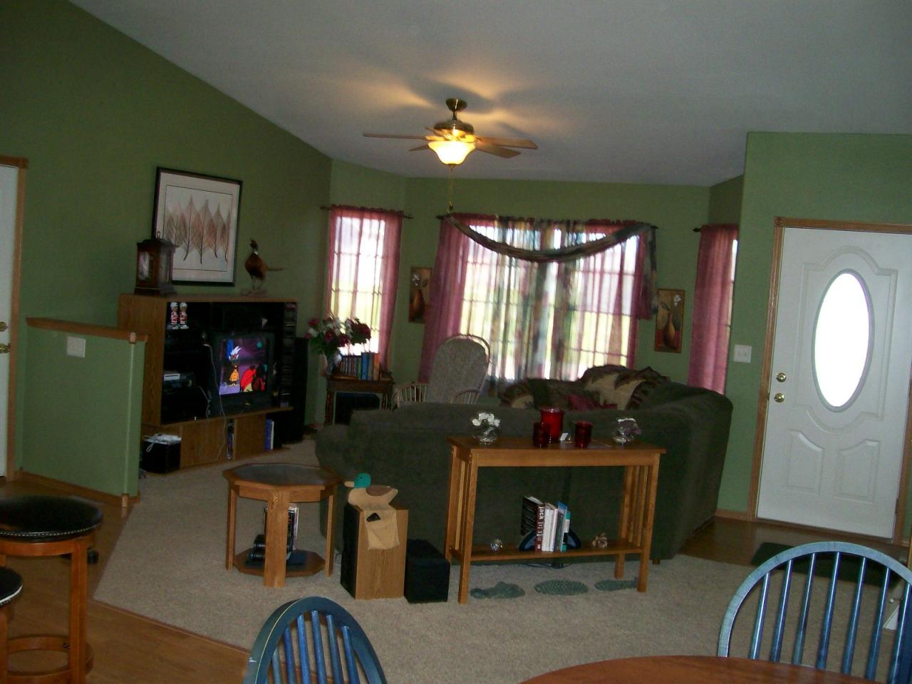 1709 Charles Ave.