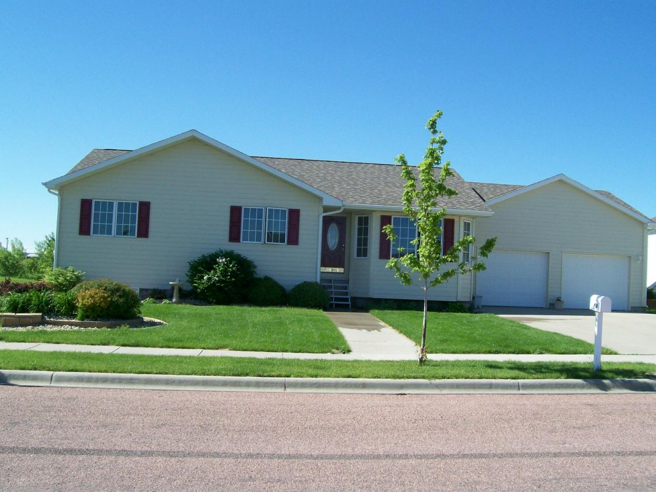 1709 Charles Ave.