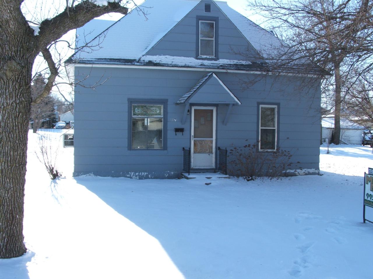 117 Poplar
