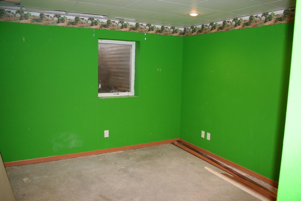 702 Lindman