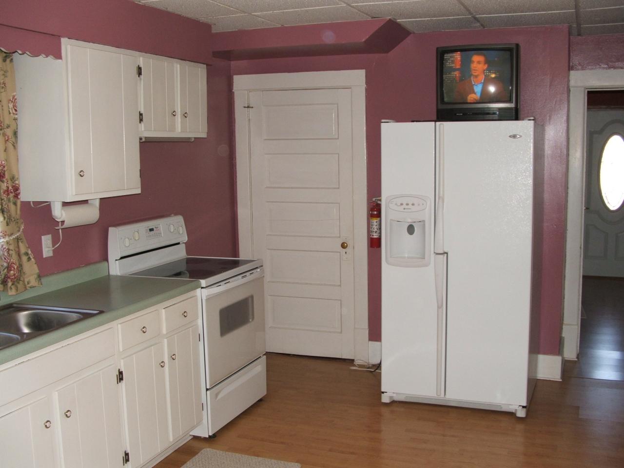 1109 W 4th