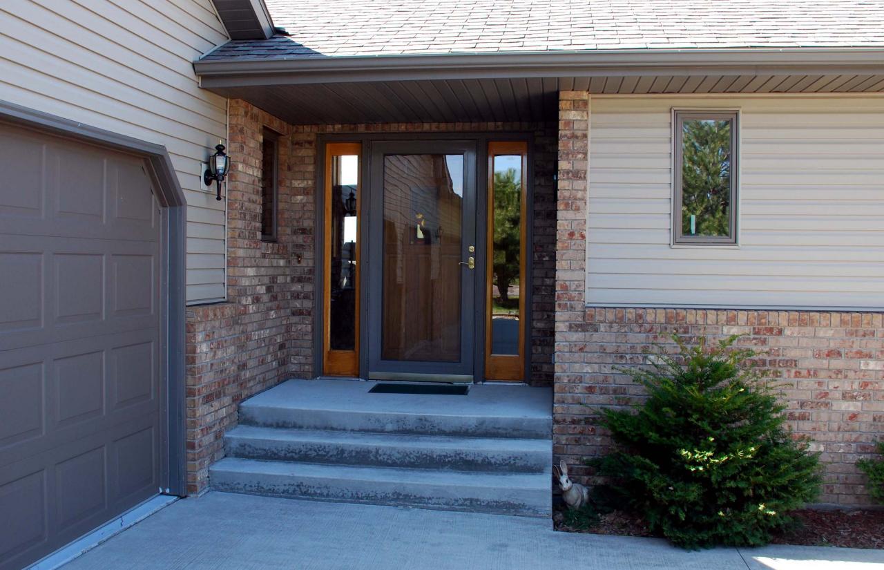 1217 Ridge Road