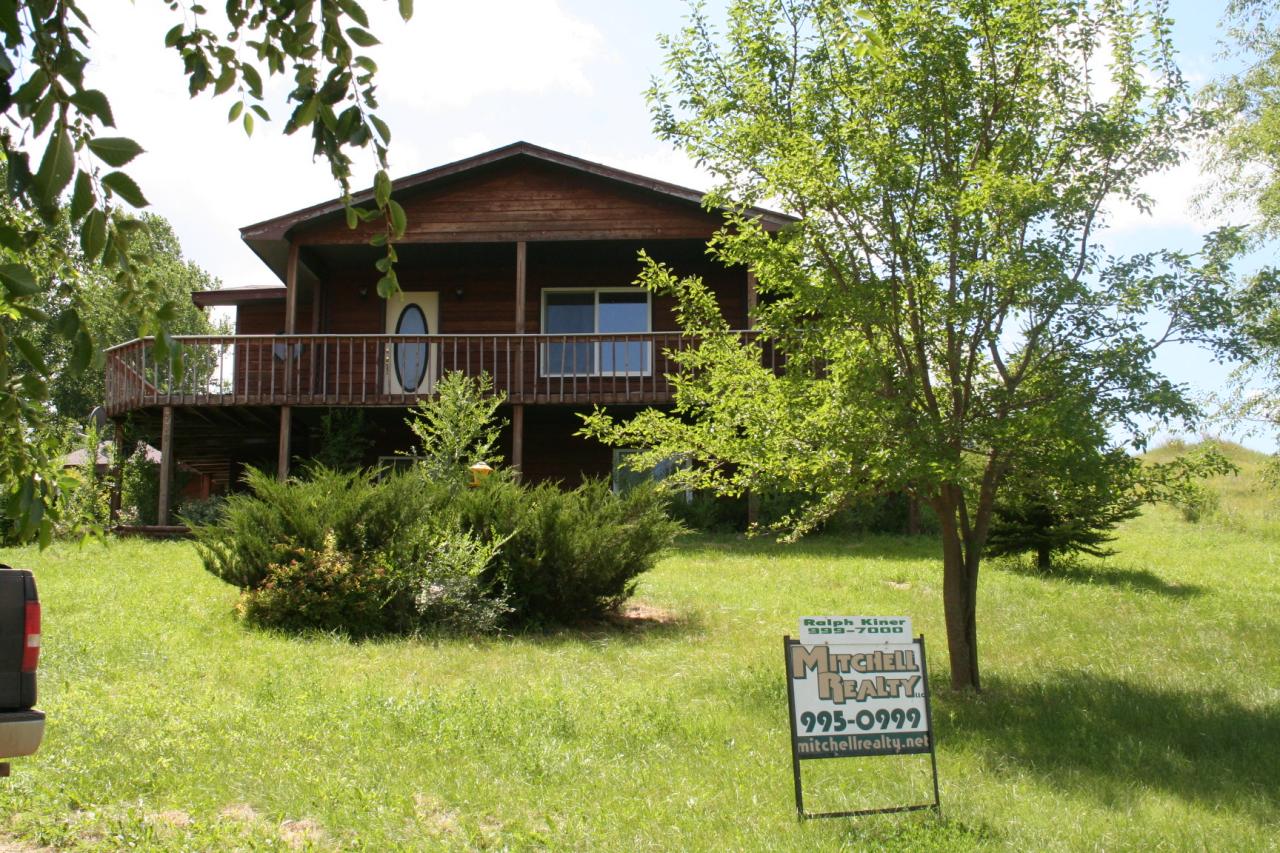 3300 RIVER BLUFF RD