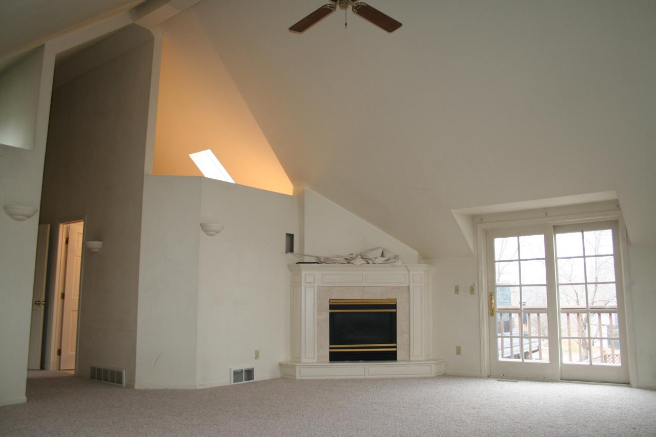 4351 Main