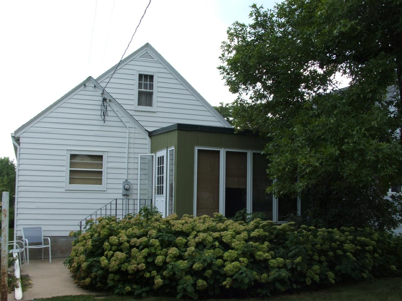 510 E 3RD AVE