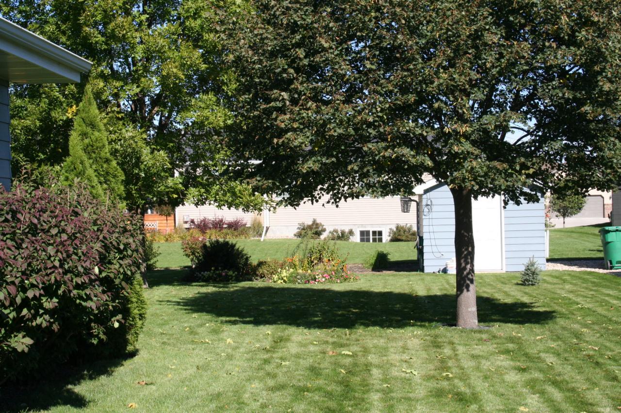 1510 AUGUSTA AVE