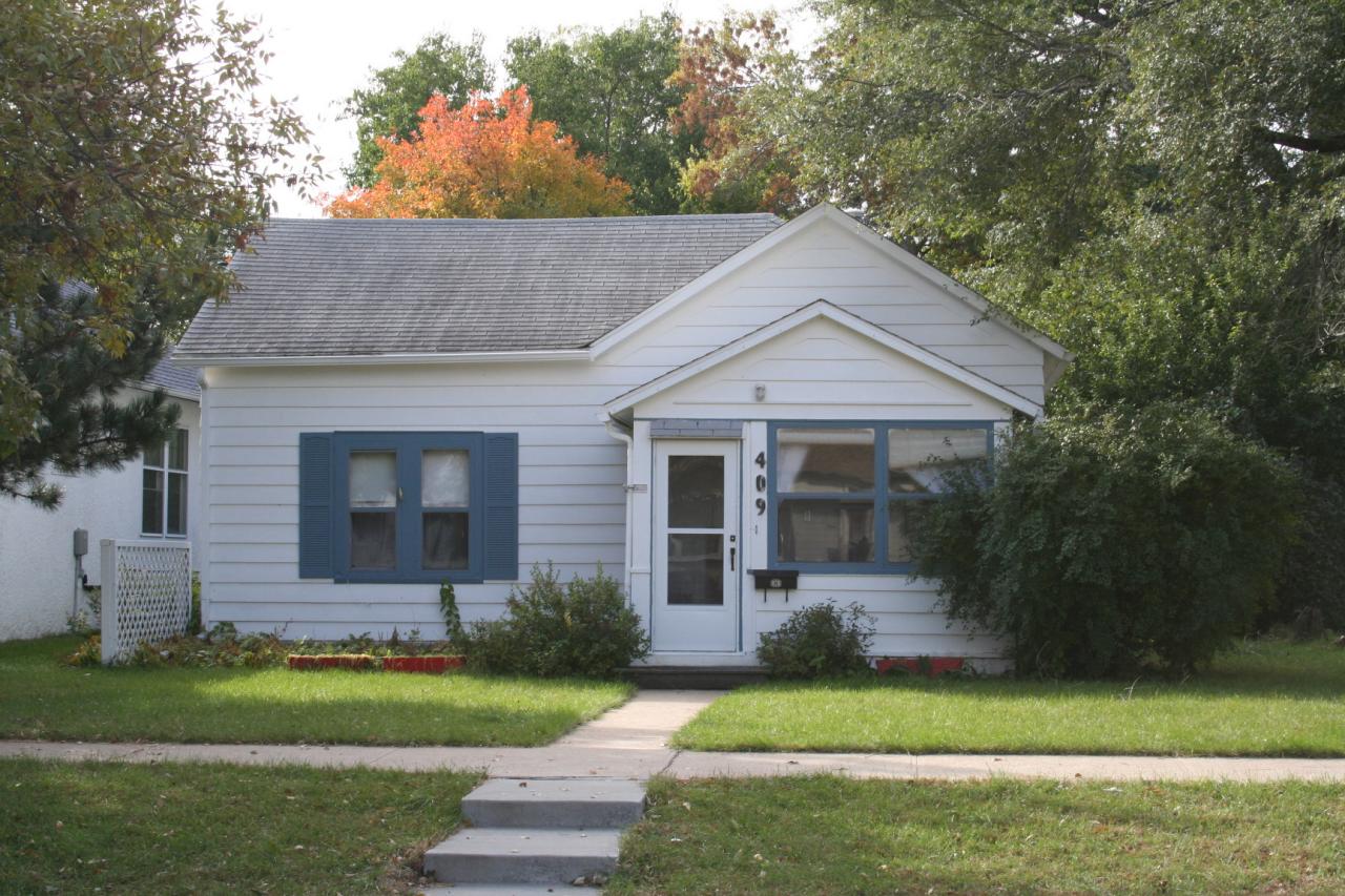 409 E 2ND AVE