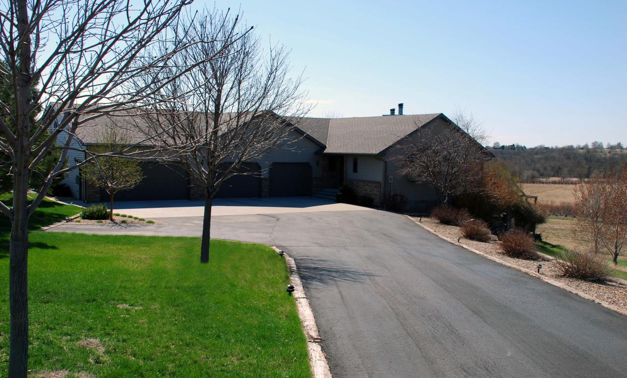 1217 Ridge