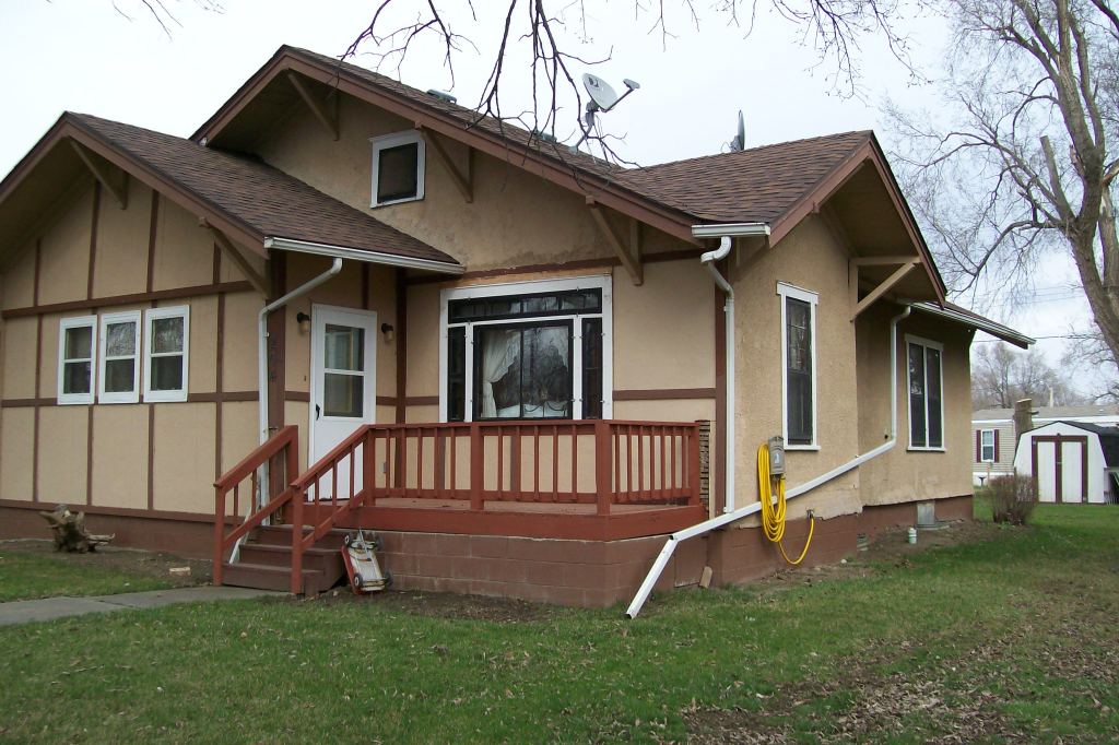 204 N Main St