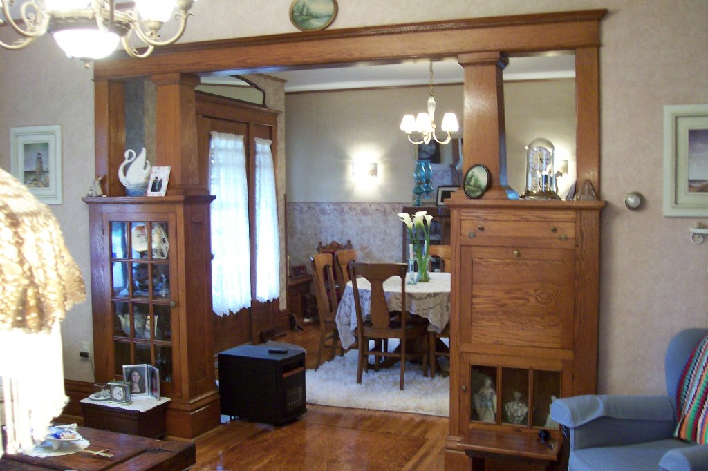 204 N Main St