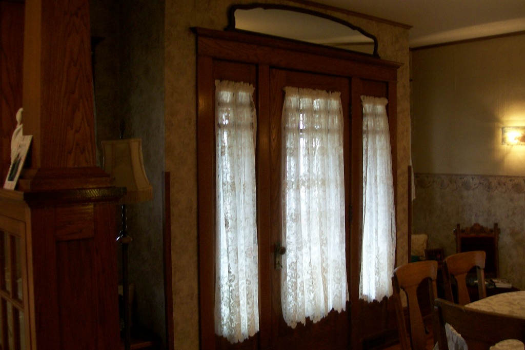 204 N Main St