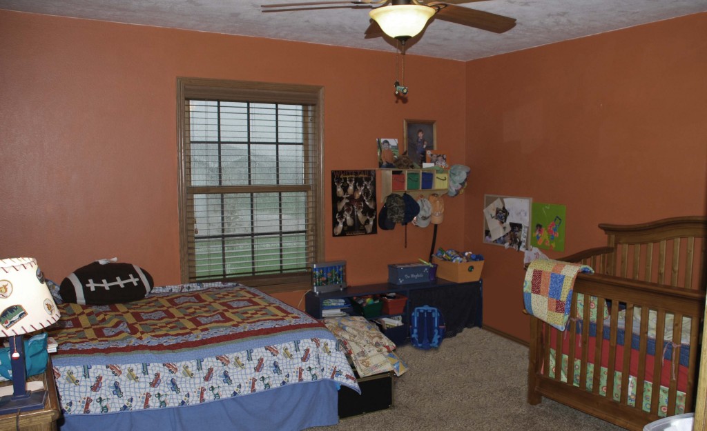 2900 Maui Dr