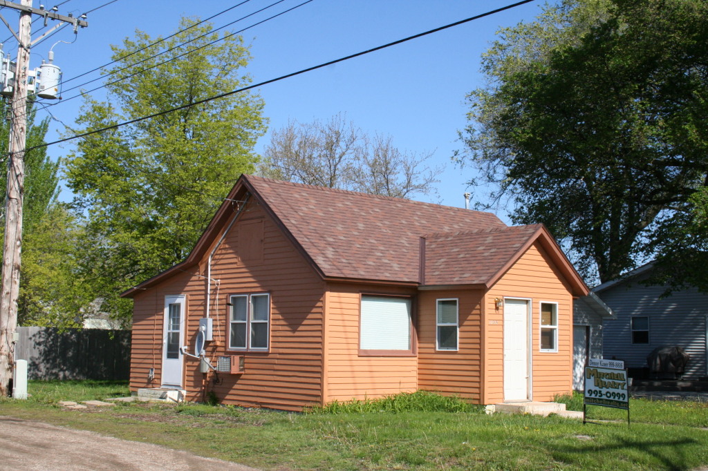 209 S Langdon