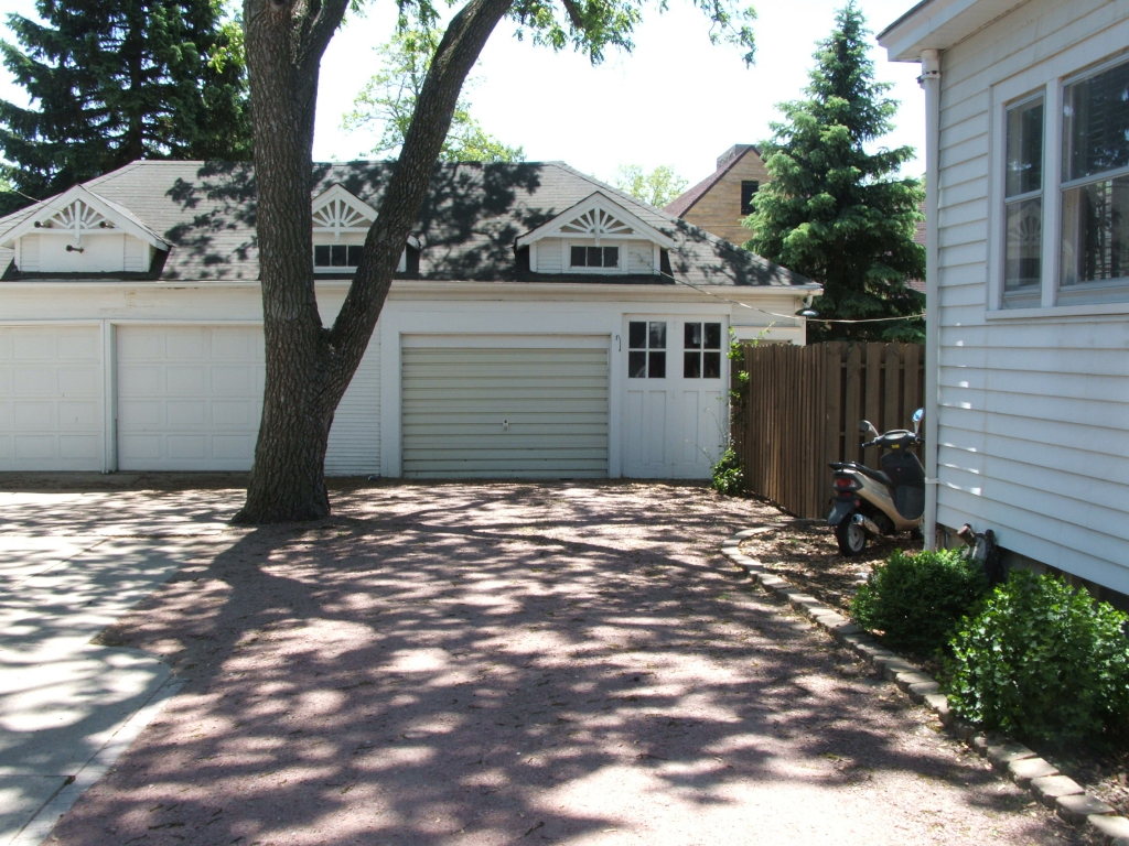 509 E 6TH Ave