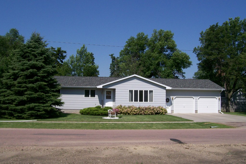 511 WALNUT St
