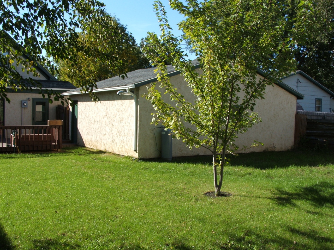 808 N Duff