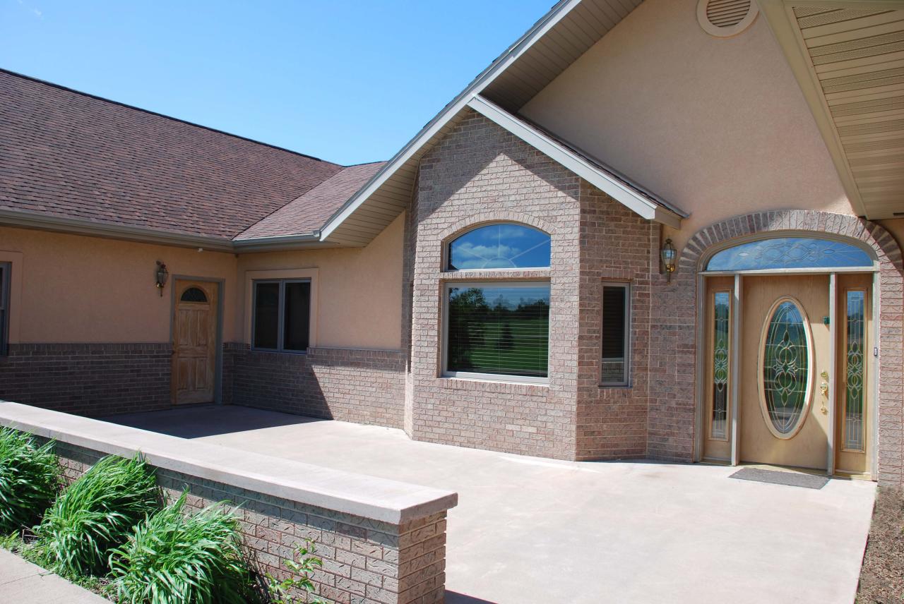 108 North View