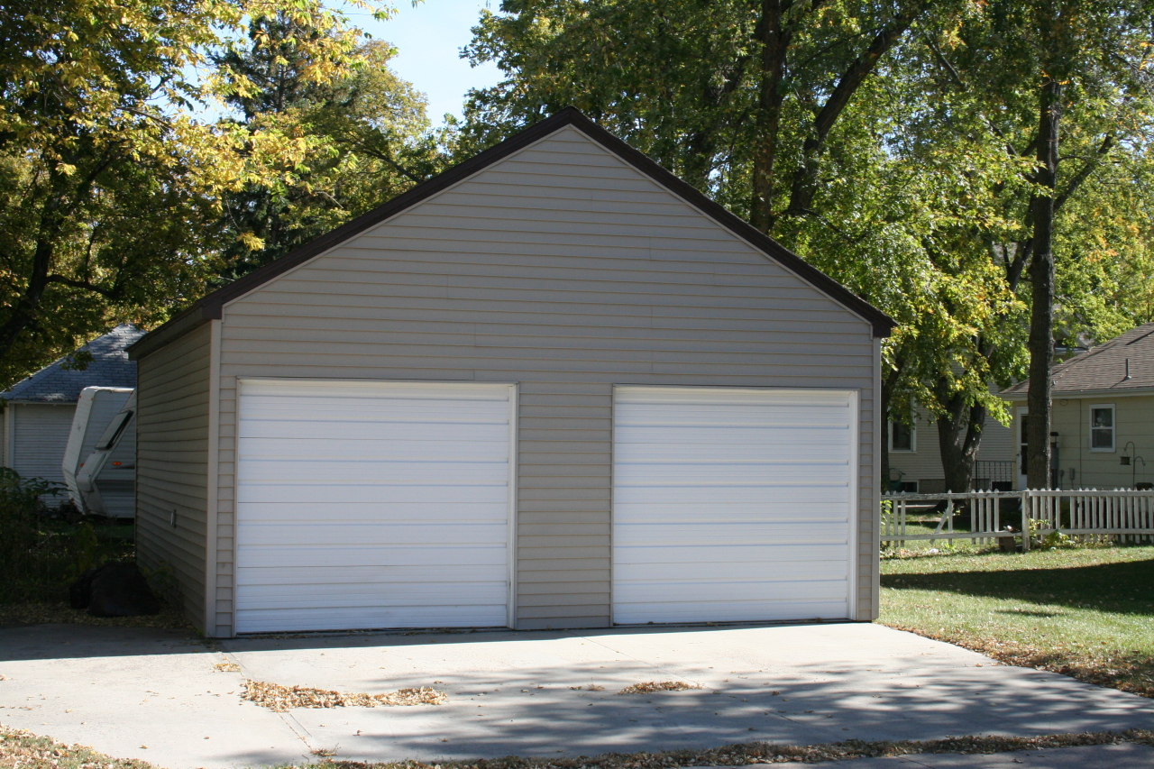 800 E 5th Ave