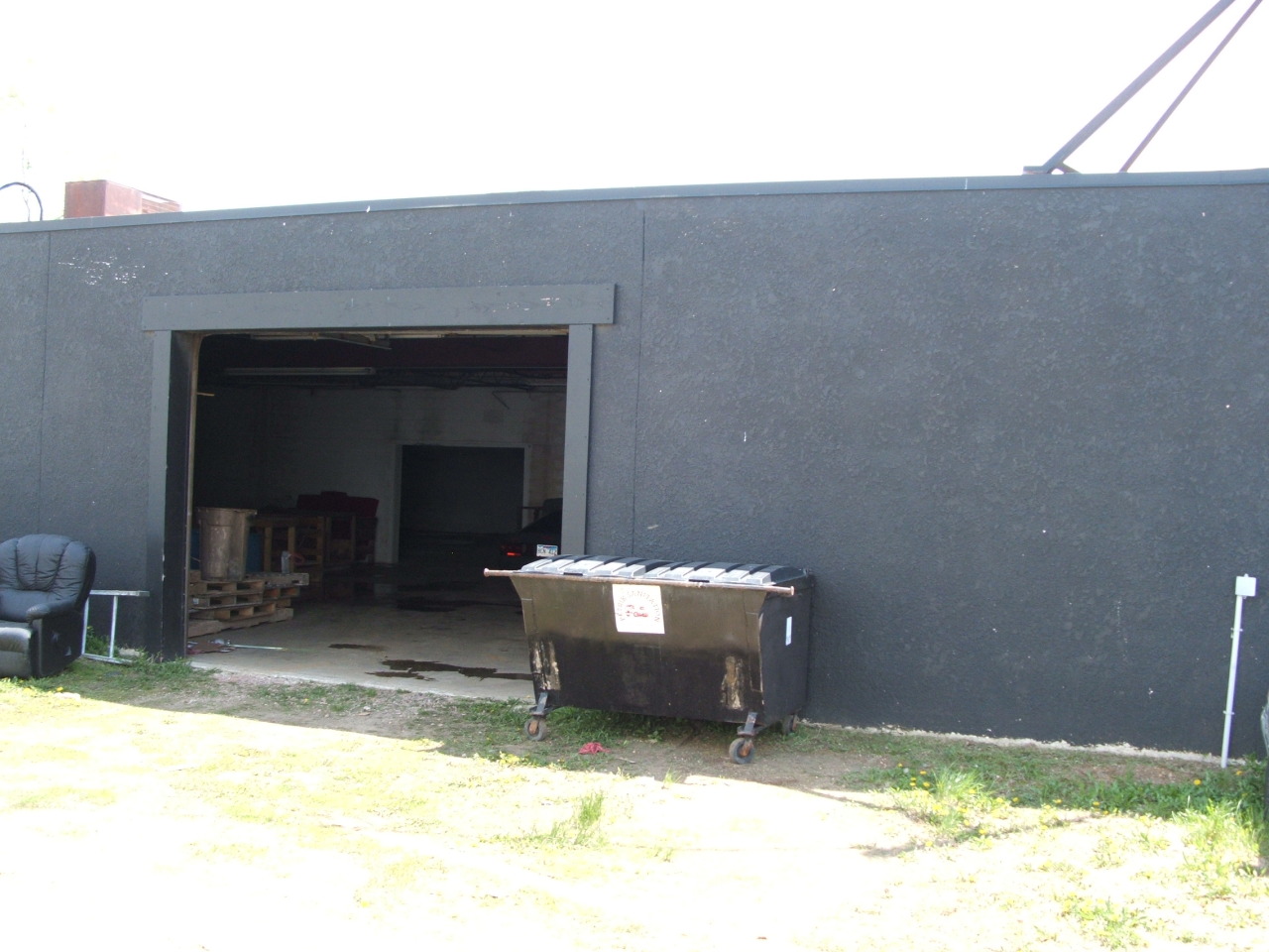 718 N Duff