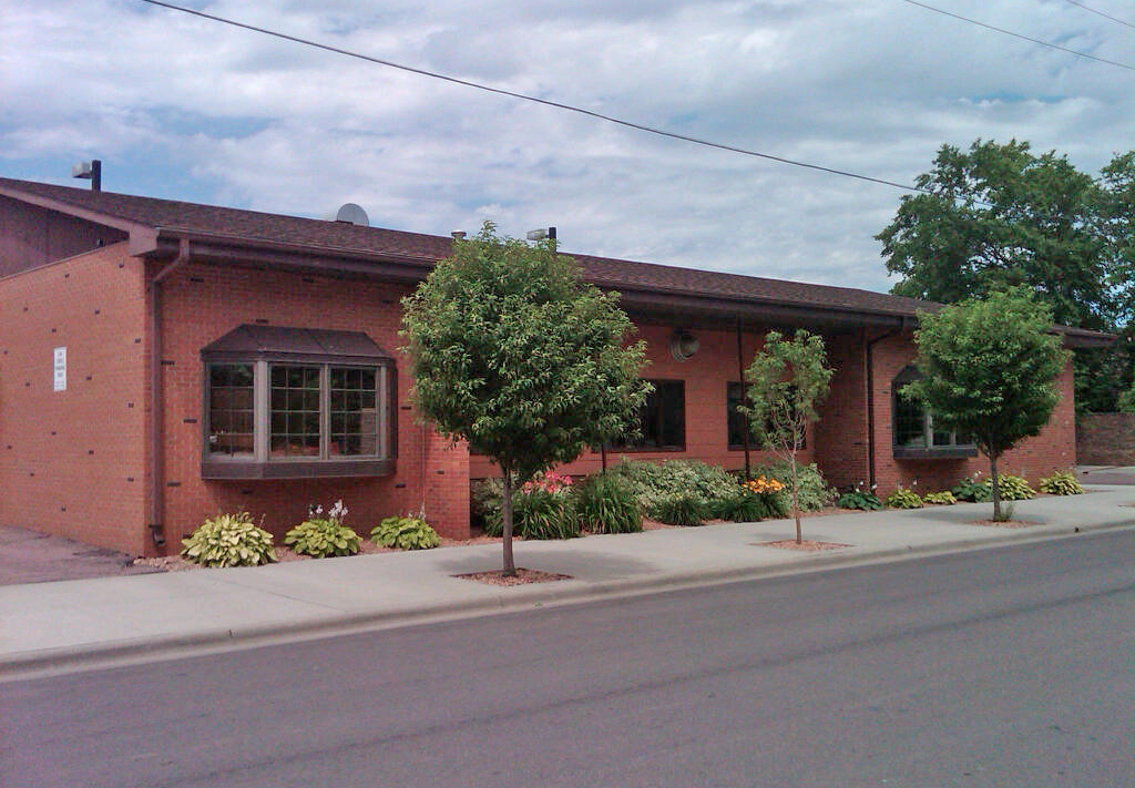 221 E 3rd Ave