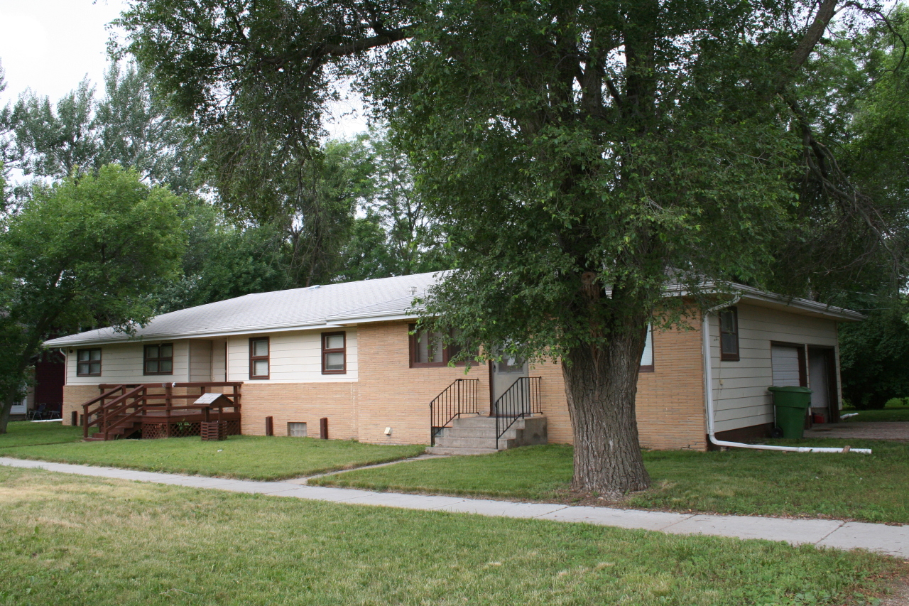 303 S Main