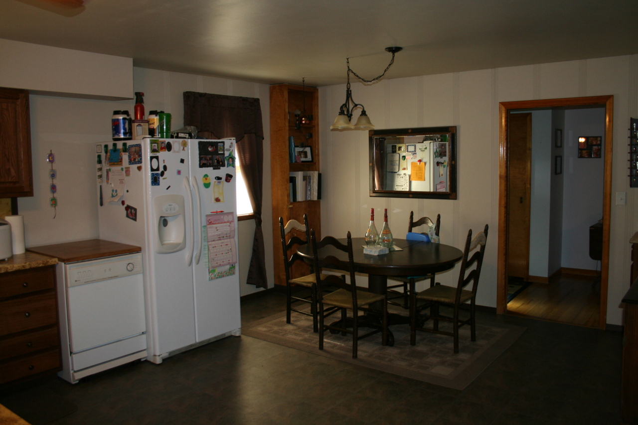 303 S Main