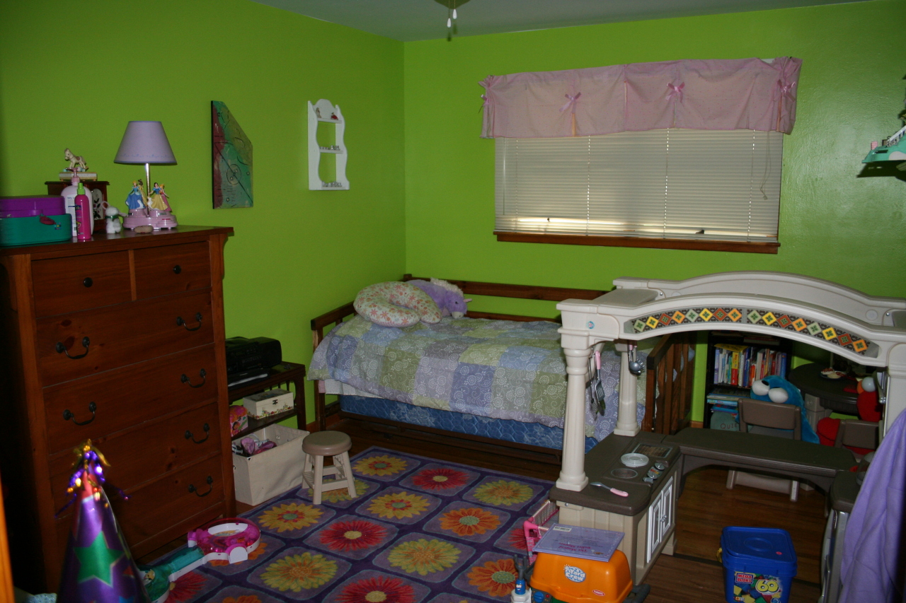 303 S Main