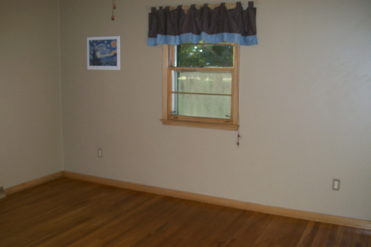 521 Cedar St