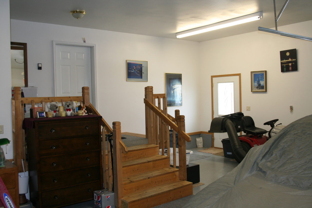 308 Nathan Ave