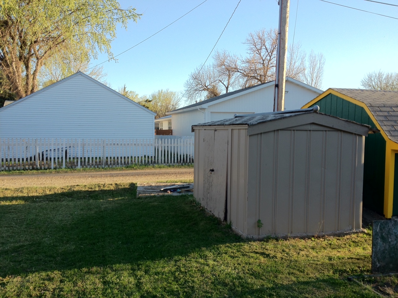 1117 E 3rd Ave