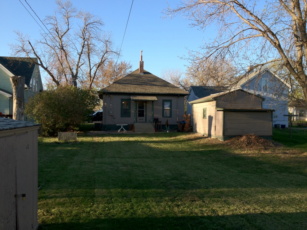 1117 E 3rd Ave