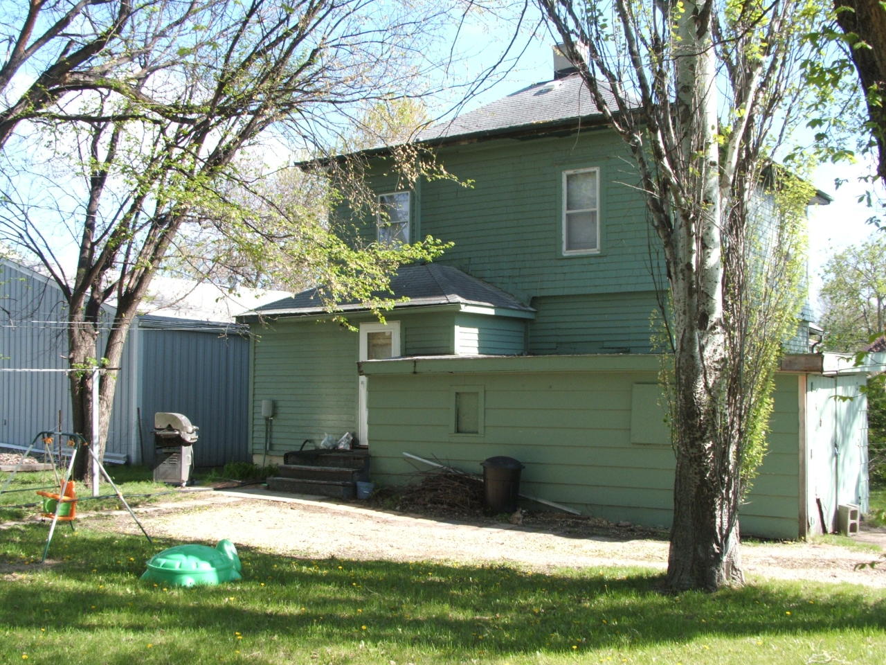620 W 5th