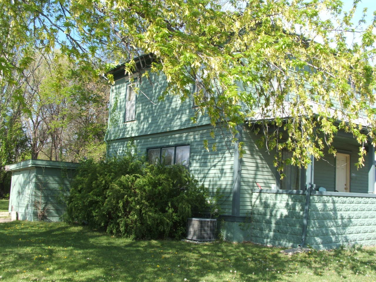 620 W 5th