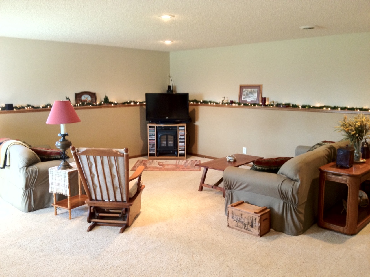 706 N Tibbetts