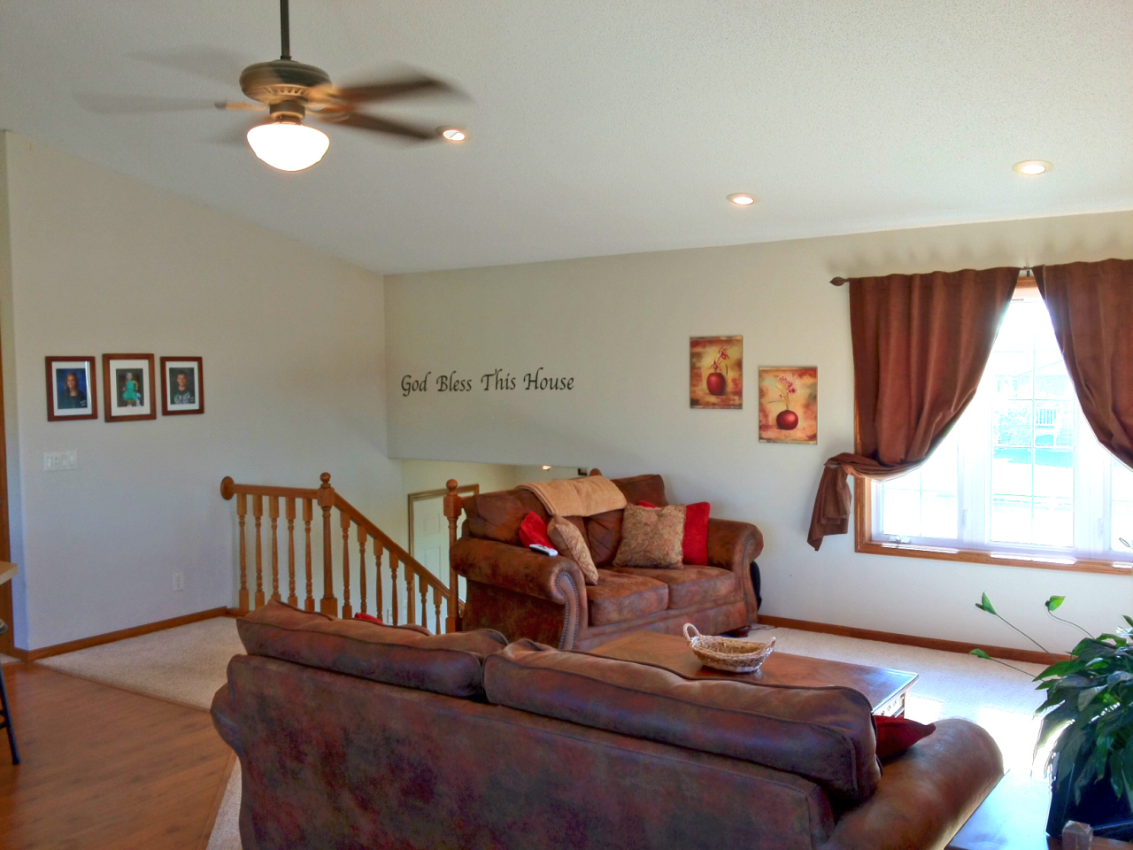 706 N Tibbetts